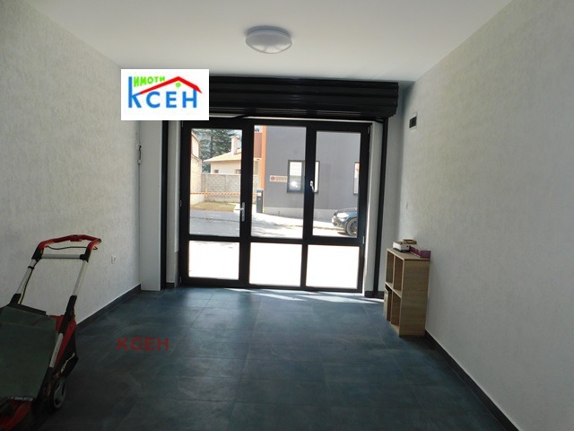 Продава  Ателие, таван град Търговище , Център , 23 кв.м | 23596058
