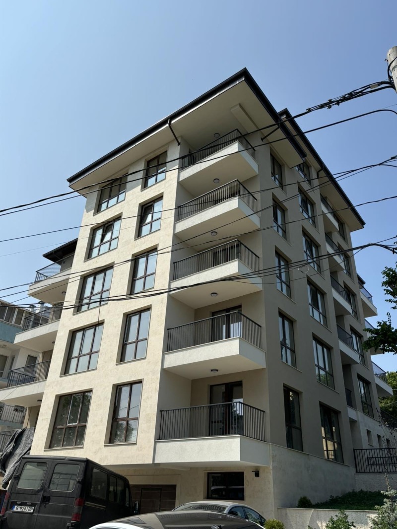 Продава 3-СТАЕН в град Варна, Бриз - 97 кв.м / 250 000 € » 488 957.50 лв., СТИНЕКС ИНВЕСТ ЕООД