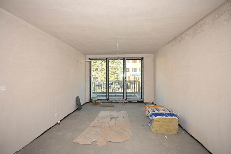 Продава 3-СТАЕН в град Перник, Център - 100 кв.м / 185 546 € » 362 896.43 лв., ЖОКИ ЕООД