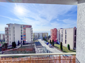 2 bedroom Sveti Vlas, region Burgas 12