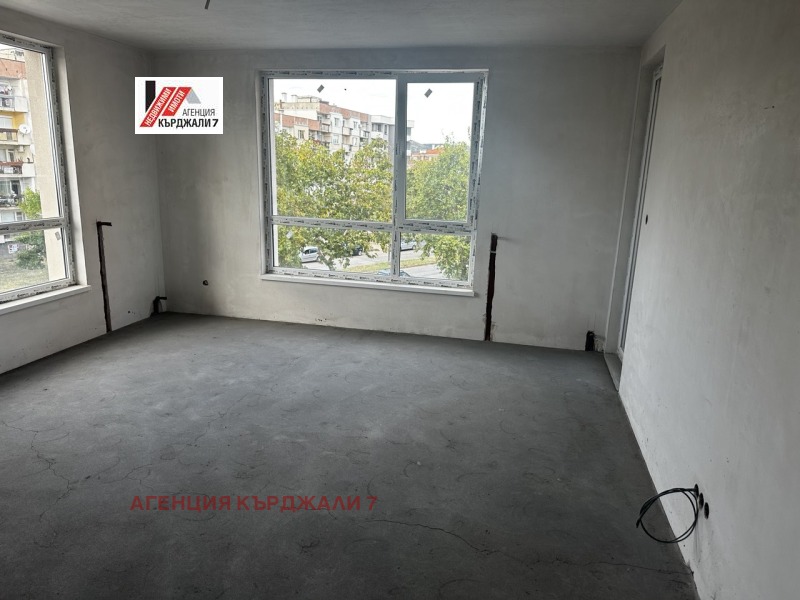 À vendre  1 chambre Kardjali , Vazrojdentsi , 74 m² | 44170178 - image [3]