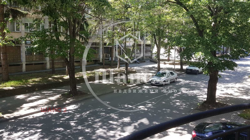Продава  3-стаен град Добрич , Градска болница , 136 кв.м | 66777436 - изображение [4]