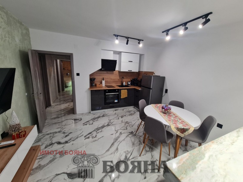 Na sprzedaż  2 sypialnie Ruse , Wazrażdane , 80 mkw | 97803581 - obraz [4]
