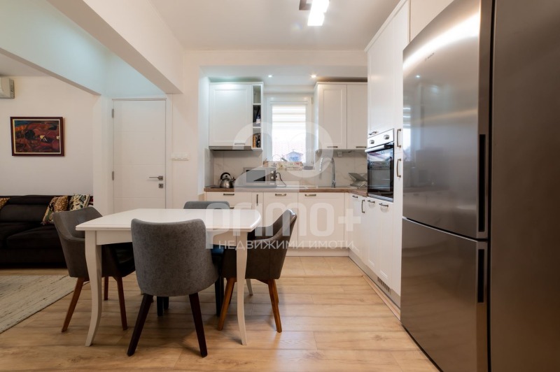 Продава 3-СТАЕН, гр. София, Център, снимка 3 - Апартаменти - 52800477