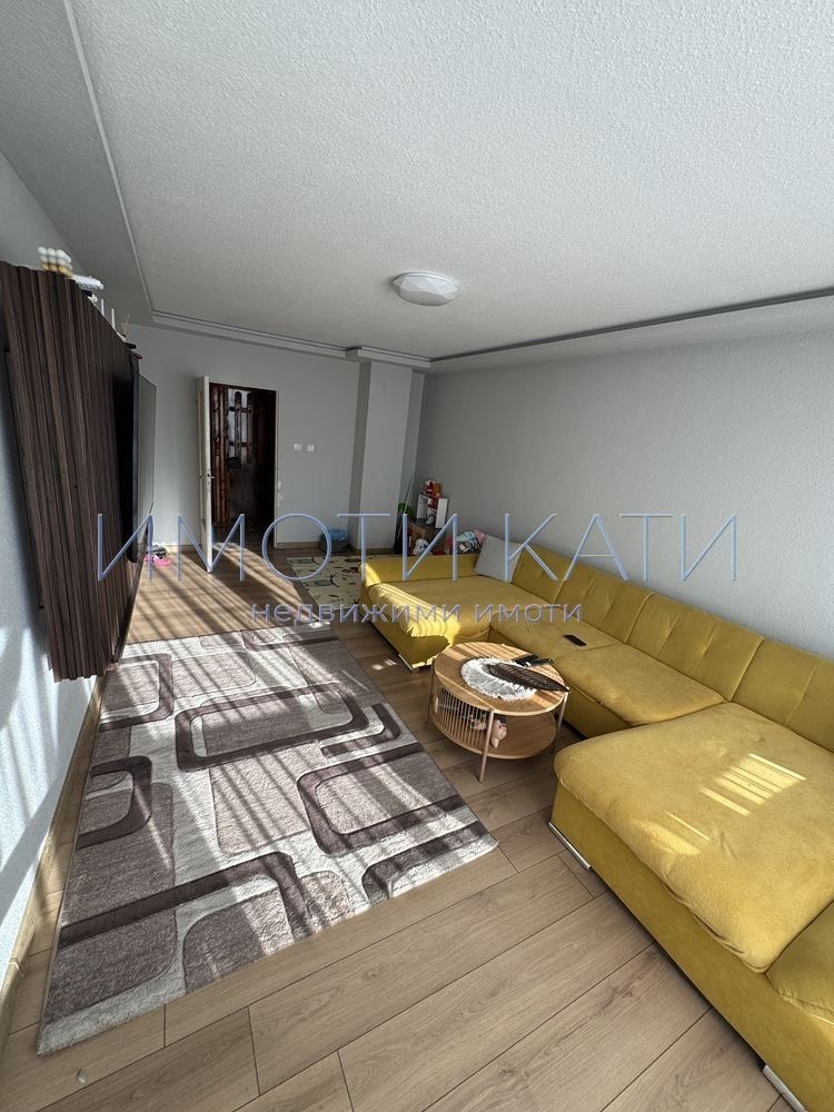 Продава 3-СТАЕН, гр. Перник, Изток, снимка 6 - Апартаменти - 56082691