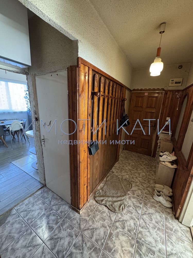 Продава 3-СТАЕН, гр. Перник, Изток, снимка 14 - Апартаменти - 56082691