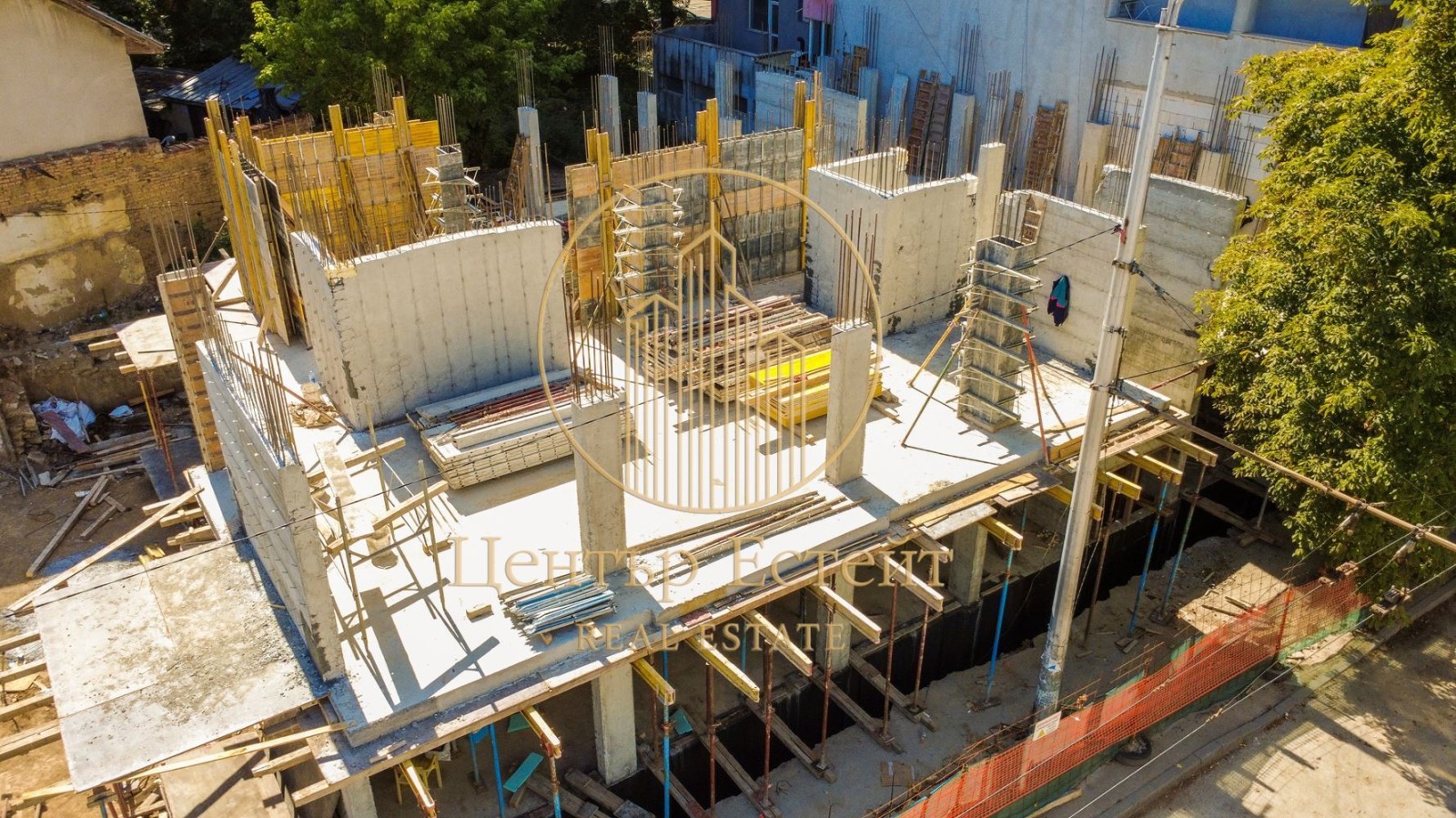 Продава 2-СТАЕН, гр. Плевен, Широк център, снимка 2 - Апартаменти - 52954907