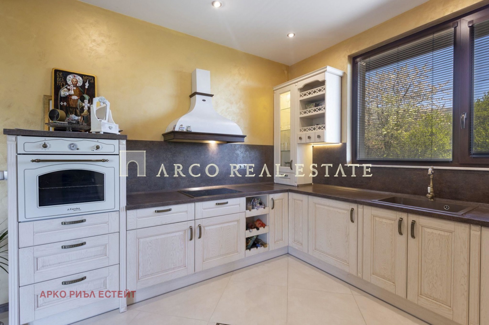 Продава КЪЩА, гр. Драгоман, област София област, снимка 8 - Къщи - 53944167