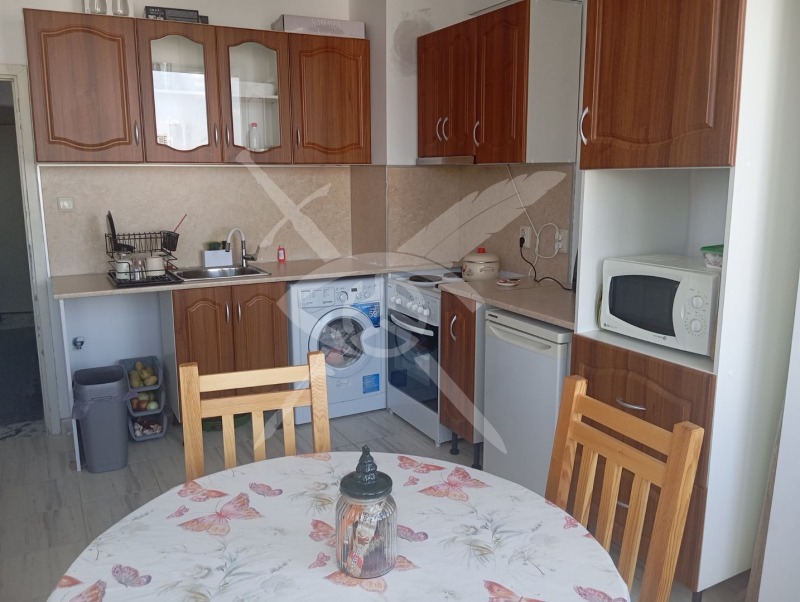 Na prodej  2 ložnice Sofia , Zona B-19 , 86 m2 | 46127651 - obraz [2]