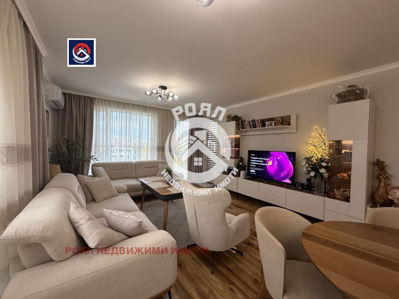 Продава 3-СТАЕН, гр. Пловдив, Остромила, снимка 3 - Апартаменти - 52387624