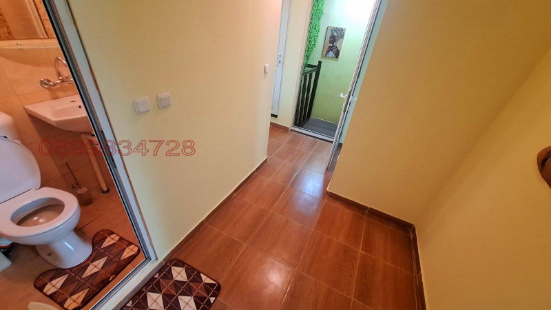 Продава КЪЩА, гр. Троян, област Ловеч, снимка 16 - Къщи - 52781110