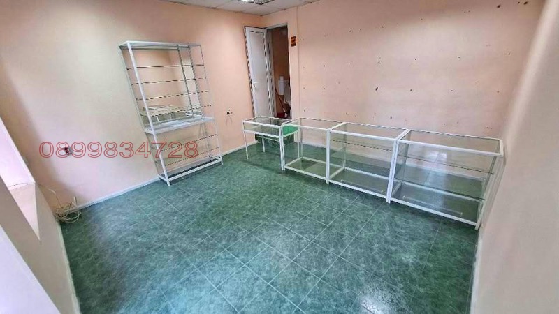 Продава КЪЩА, гр. Троян, област Ловеч, снимка 3 - Къщи - 52781110