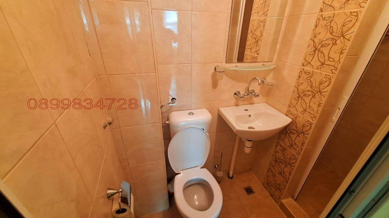 Продава КЪЩА, гр. Троян, област Ловеч, снимка 12 - Къщи - 52781110