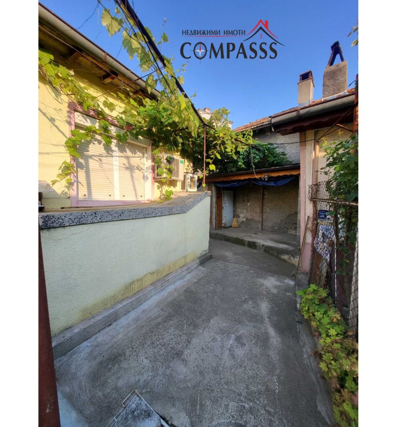 Продава  Къща град Добрич , Кралска зона , 64 кв.м | 41945122 - изображение [3]