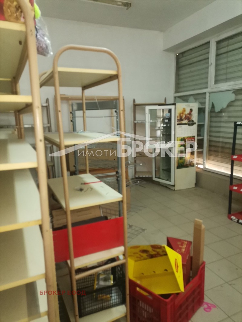 Продава  Магазин град Сливен , Комлука , 90 кв.м | 26805753