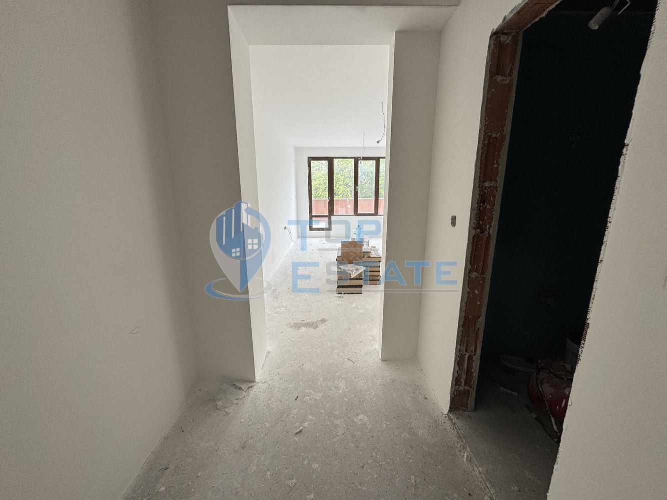 Продава 4-СТАЕН, гр. Велико Търново, Бузлуджа, снимка 6 - Апартаменти - 47759455