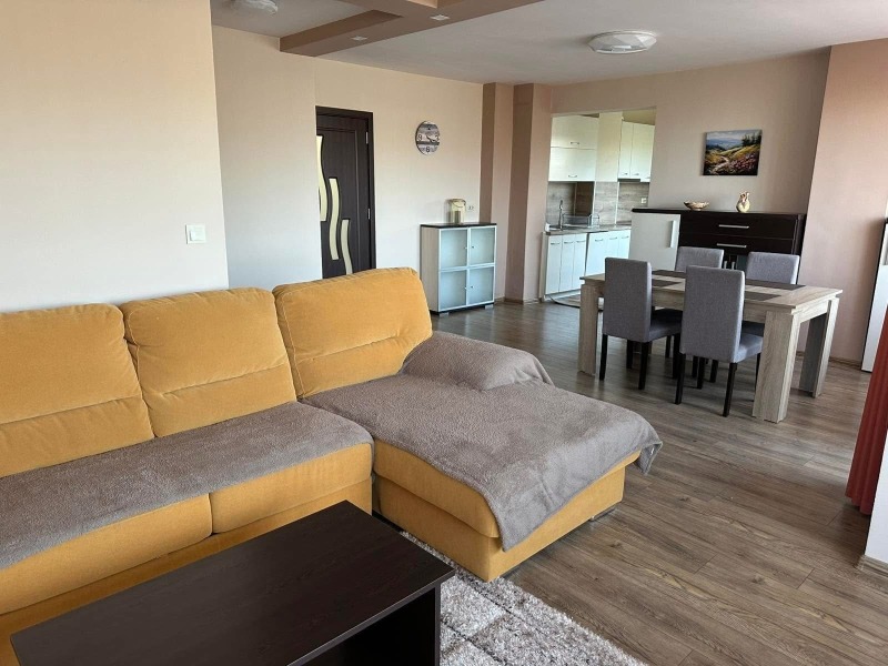 Продава МНОГОСТАЕН в град Стара Загора, Била - 260 кв.м / 299 000 € » 584 793.17 лв., НЕВАДОМ