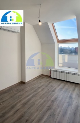 1 makuuhuone Zona B-18, Sofia 12