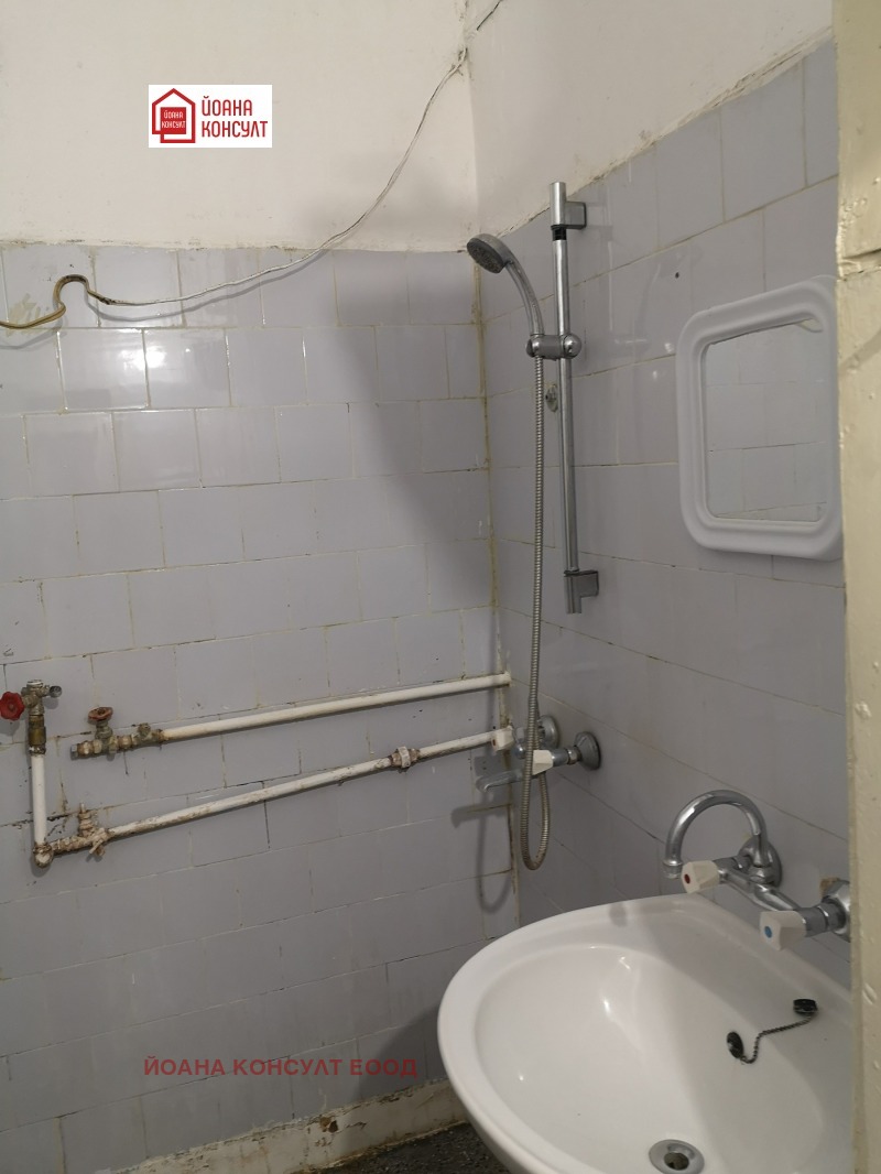 Te koop  Studio Pleven , Druzjba 1 , 40 m² | 68529561 - afbeelding [4]