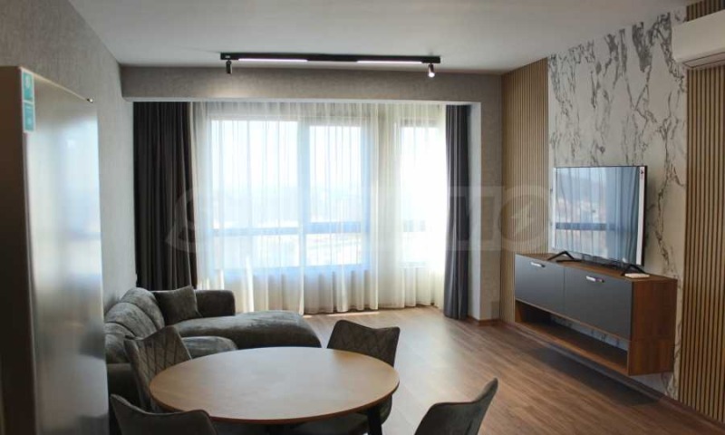 Продава 2-СТАЕН, град Пловдив, Младежки Хълм • 232000 € • 55522321 — Holmes.bg