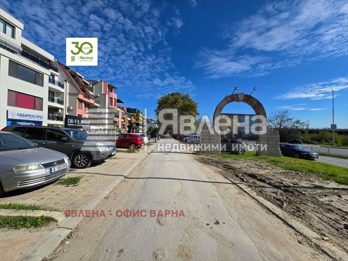 Продава 3-СТАЕН, гр. Варна, Бриз, снимка 2 - Апартаменти - 54684075