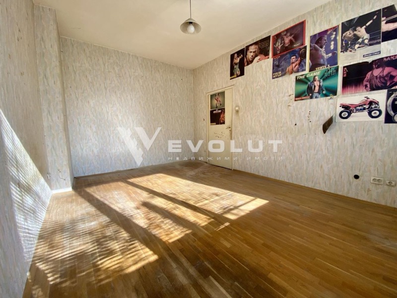 À venda  3 quartos Sofia , Centar , 101 m² | 61119726 - imagem [2]