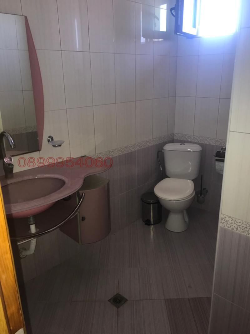 Продава ВИЛА, с. Топола, област Добрич, снимка 6 - Вили - 52863599