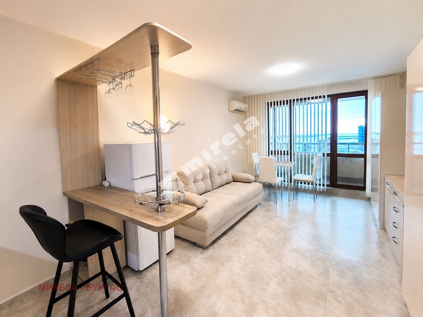 Продава 2-СТАЕН, гр. Поморие, област Бургас, снимка 2 - Апартаменти - 55034518