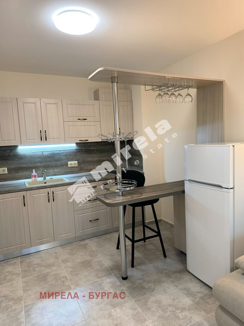Продава 2-СТАЕН, гр. Поморие, област Бургас, снимка 3 - Апартаменти - 55034518