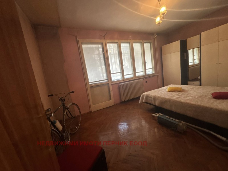 Продава  3-стаен град Перник , Център , 102 кв.м | 59180597 - изображение [9]