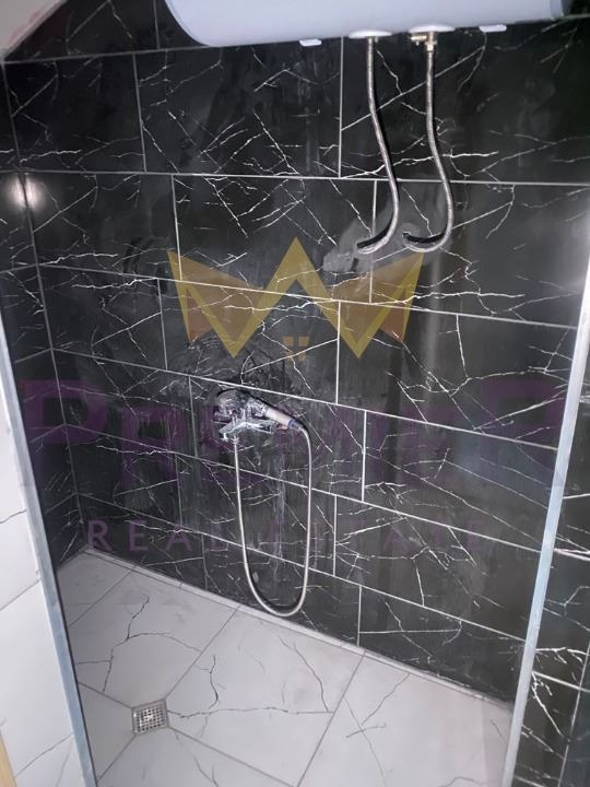 Продава АТЕЛИЕ, ТАВАН, гр. Варна, Колхозен пазар, снимка 3 - Апартаменти - 52872010