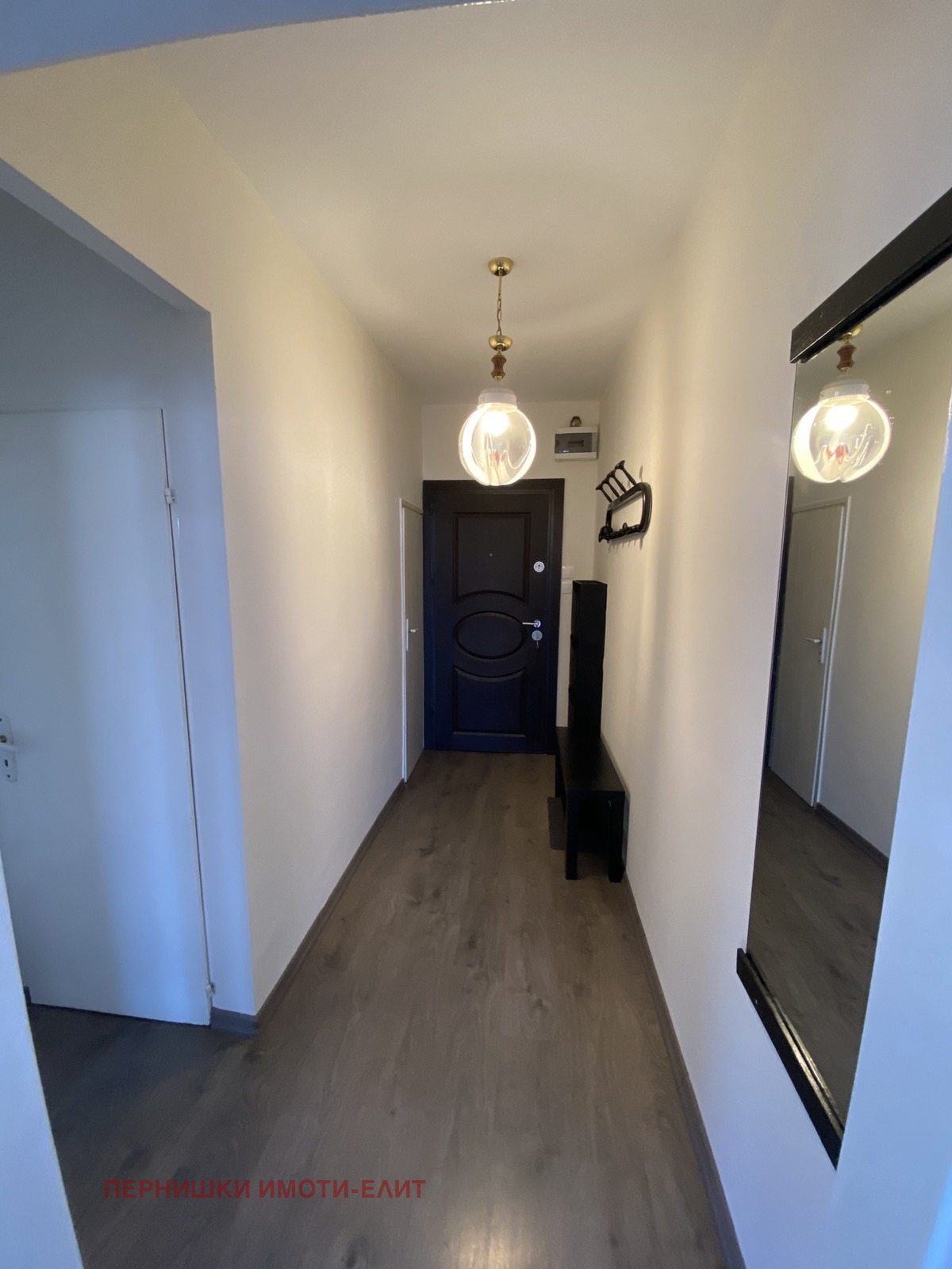 Продава 3-СТАЕН, гр. Перник, Изток, снимка 3 - Апартаменти - 54834556