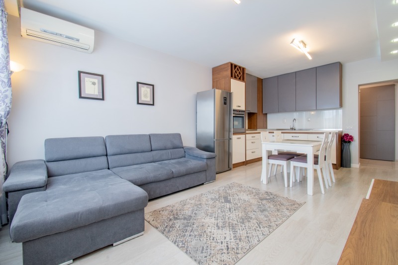 De vânzare  2 dormitoare Sofia , Crâstova vada , 108 mp | 28767482 - imagine [3]
