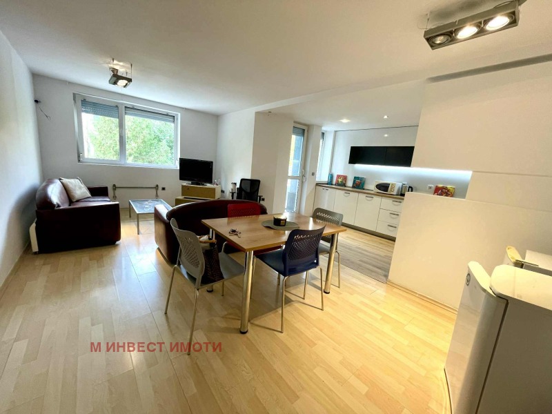 Продава  3-стаен град Пловдив , Младежки Хълм , 101 кв.м | 74723533