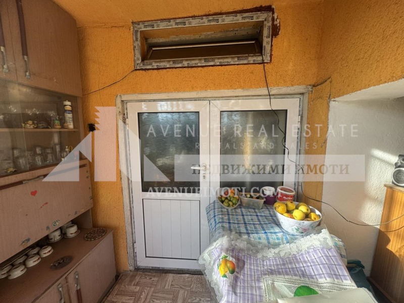 Продава КЪЩА, с. Калугерово, област Пазарджик, снимка 15 - Къщи - 52849536