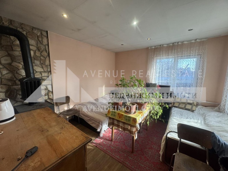 Продава КЪЩА, с. Калугерово, област Пазарджик, снимка 8 - Къщи - 52849536