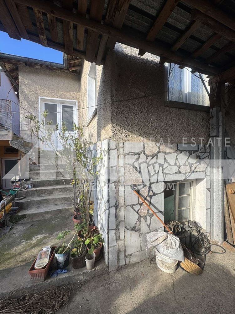 Продава КЪЩА, с. Калугерово, област Пазарджик, снимка 4 - Къщи - 52849536