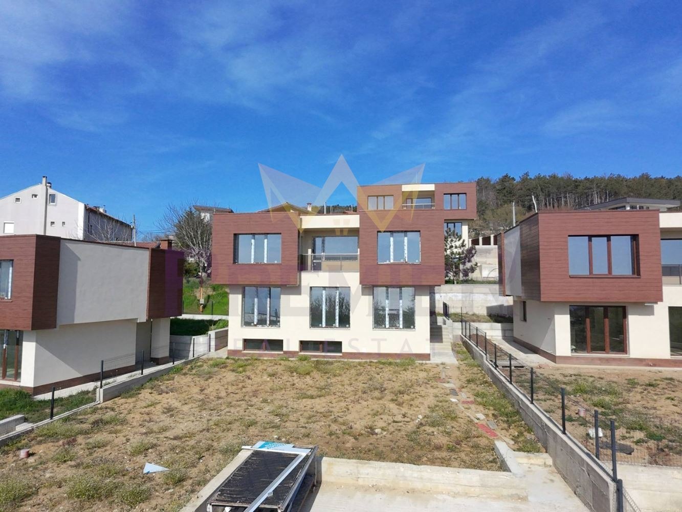 Продава КЪЩА, гр. Варна, м-т Акчелар, снимка 2 - Къщи - 55048401