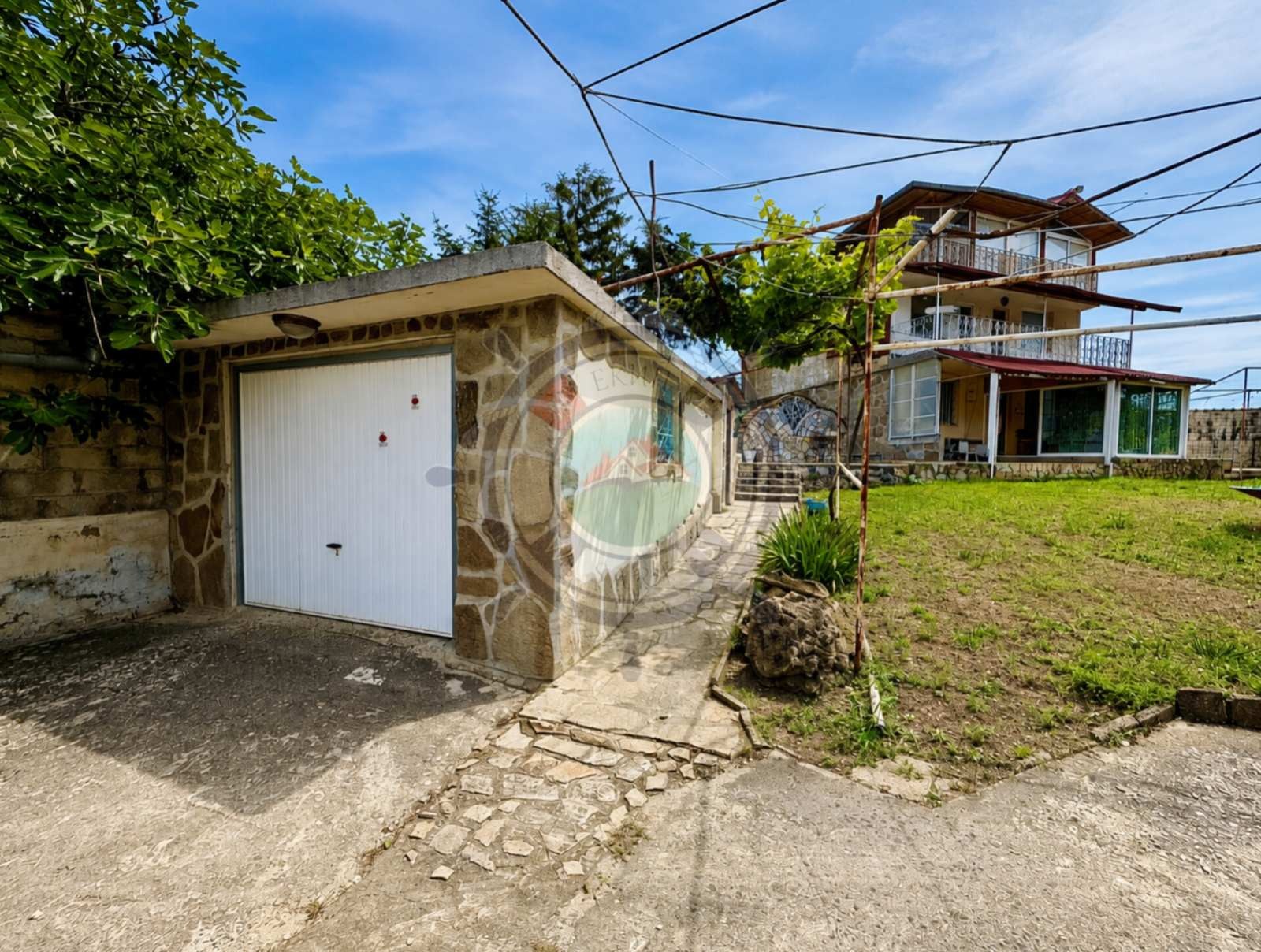 Продава КЪЩА, гр. Варна, м-т Евксиноград, снимка 2 - Къщи - 55708088