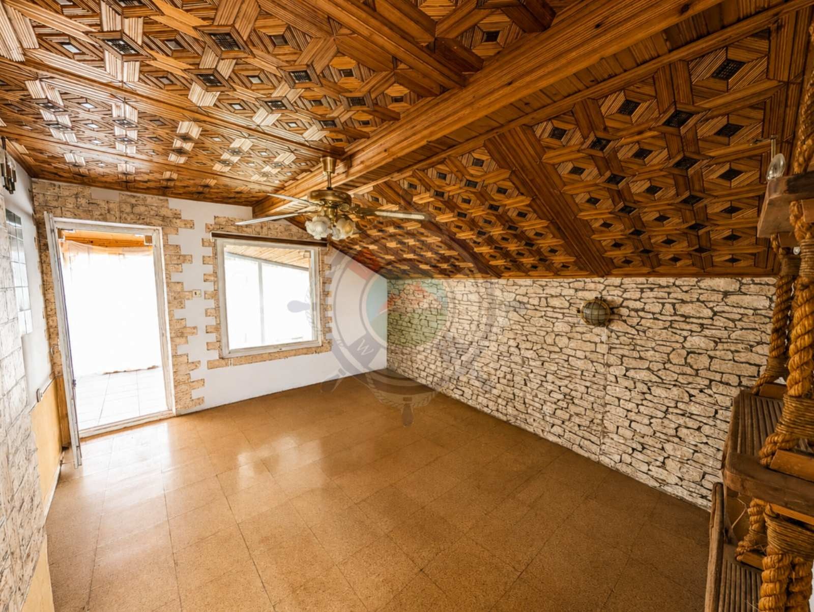 Продава КЪЩА, гр. Варна, м-т Евксиноград, снимка 17 - Къщи - 55708088