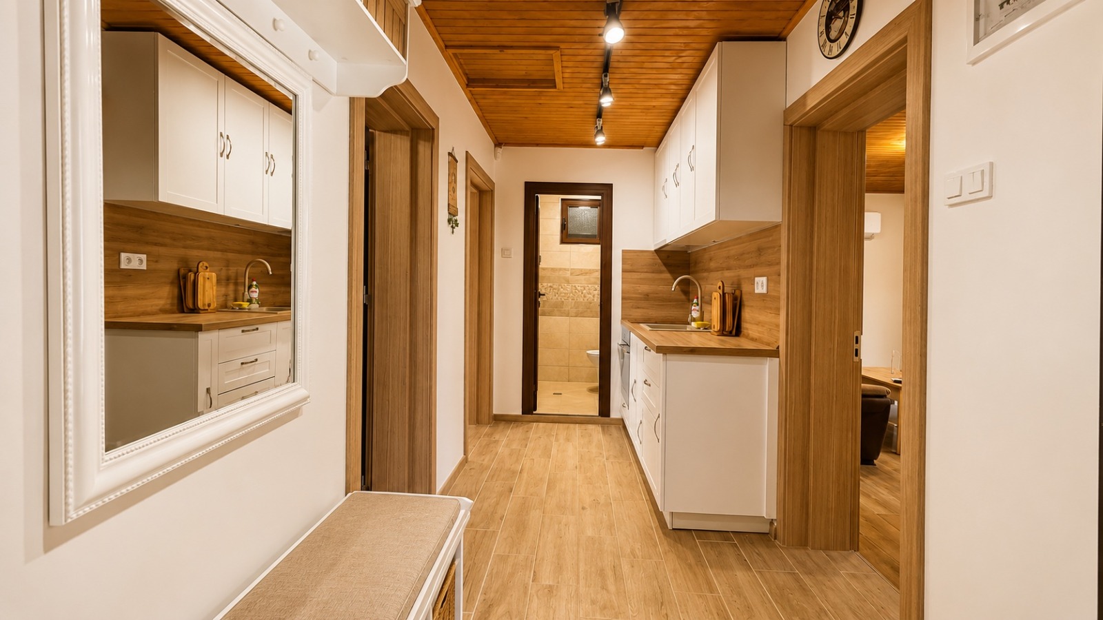 Продава КЪЩА, гр. Мъглиж, област Стара Загора, снимка 10 - Къщи - 56111283