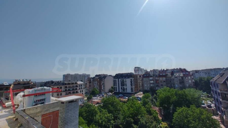 Продава 4-СТАЕН в град София, Люлин - център - 233 кв.м / 420 000 € » 821 448.60 лв., СУПРИММО - ГЛАВЕН ОФИС