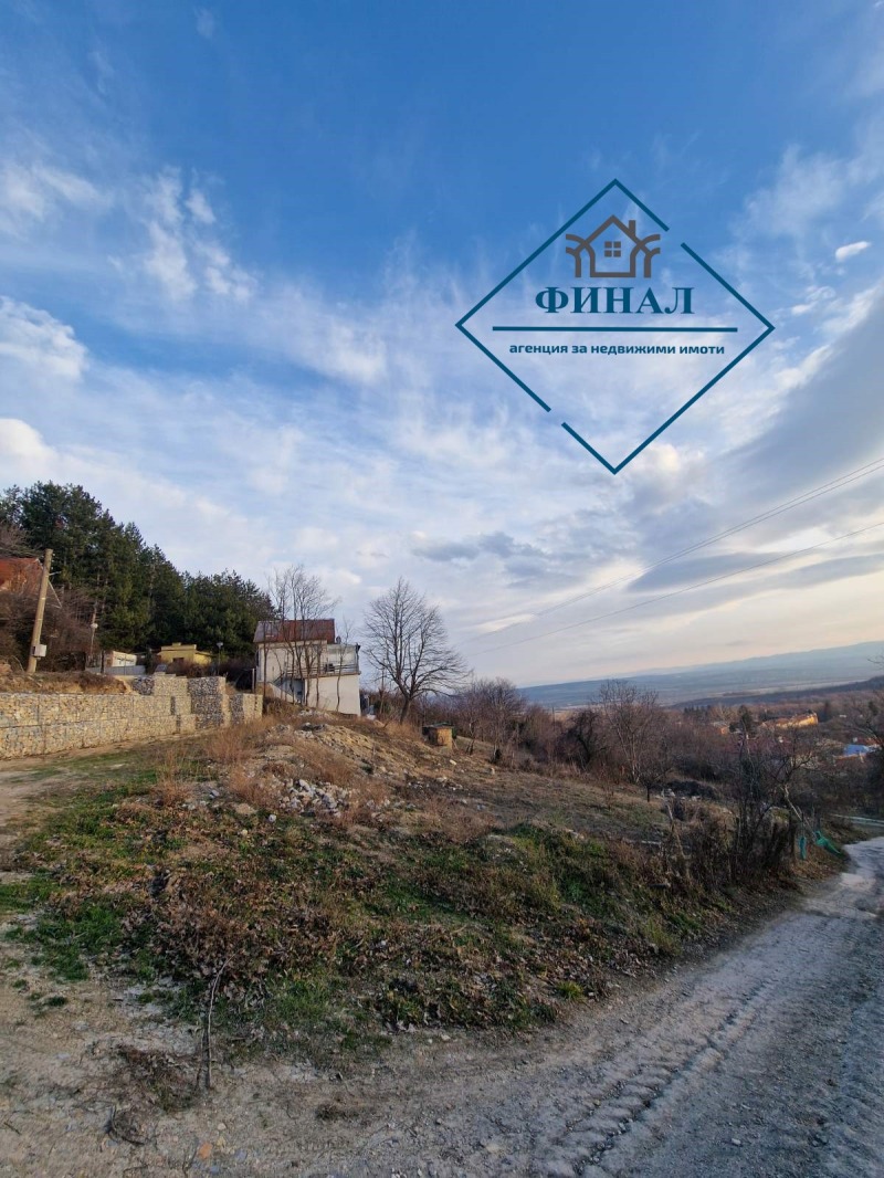 Продава ПАРЦЕЛ в област Шумен, с. Осмар - 1202 кв.м / 40 000 € » 78 233.20 лв., ИМОТИ ФИНАЛ