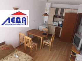 1 Schlafzimmer Pomorie, region Burgas 1