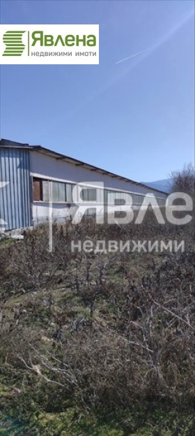 Продава  Пром. помещение област София , с. Литаково , 10000 кв.м | 59492518 - изображение [3]