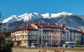 Обява продава хотел, гр. Банско, област Благоевград