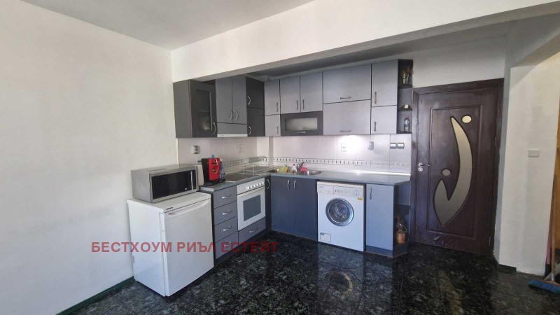 For Sale  2 bedroom Varna , Lyatno kino Trakiya , 75 sq.m | 68806028
