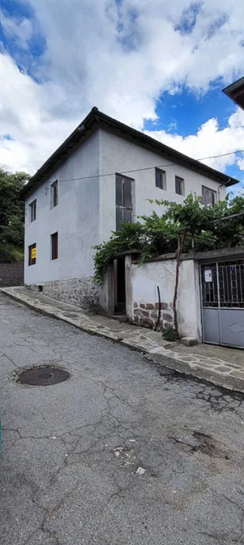 Продава  Къща област Пазарджик , гр. Брацигово , 176 кв.м | 94087111