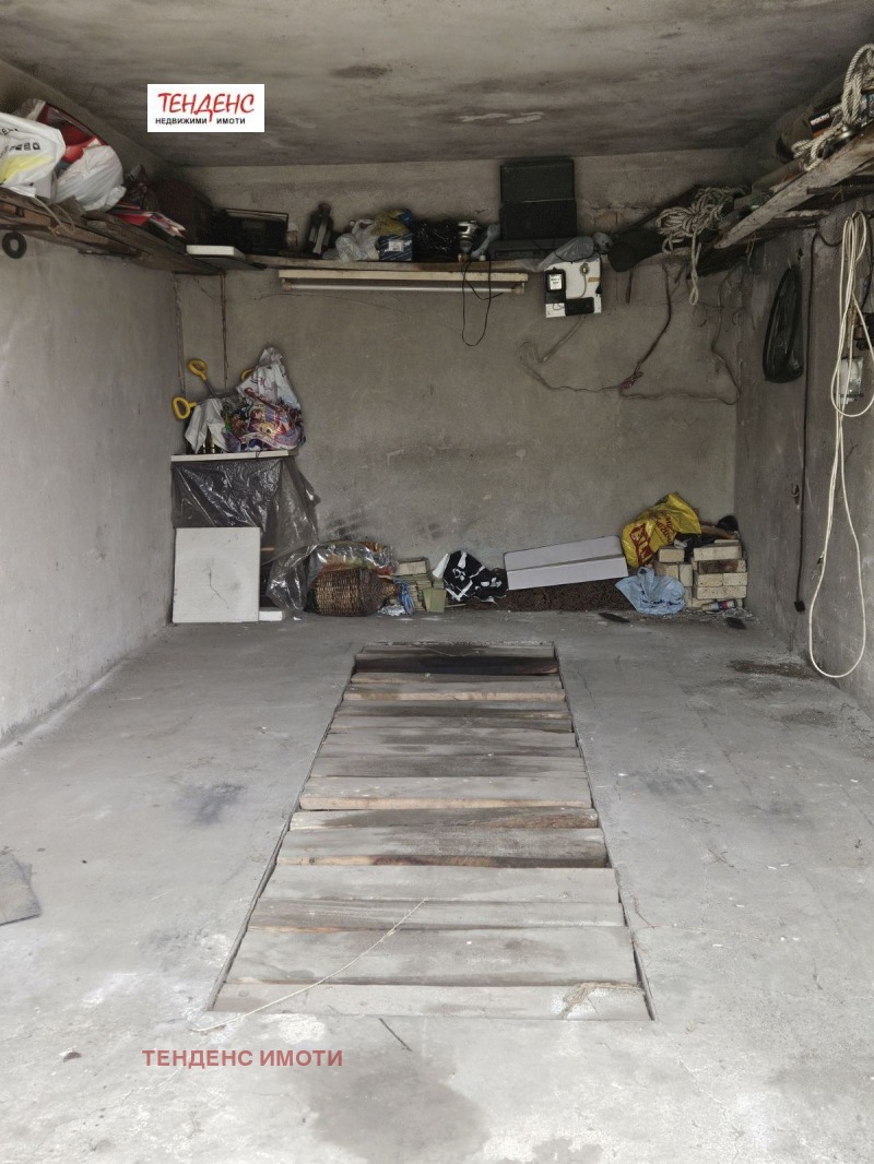 Продава  Гараж, паркомясто, град Кърджали, Център • 33 500 лв. • ID 31626065 — holmes.bg - [1] 