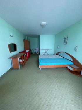 1 chambre k.k. Zlatni pyasatsi, Varna 11